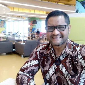 Ferry Basudewo, S.H., Grad.Cert.